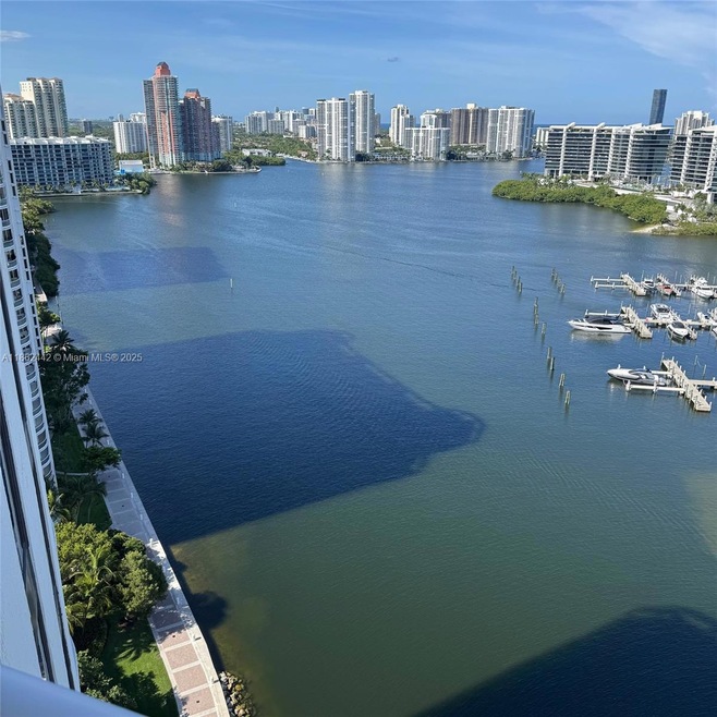 Bella Mare unit 2204, Aventura, FL 33160 - photo 1