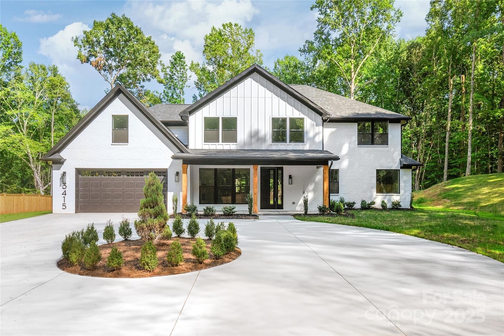 Under Contract $899,000