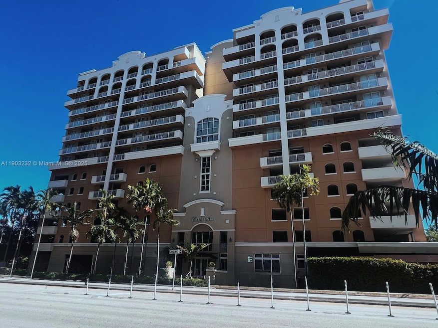 Catalonia at Silver Bluff unit 1004, Miami, FL 33145 - photo 1