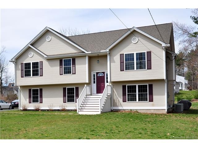 Nearly new home for you!