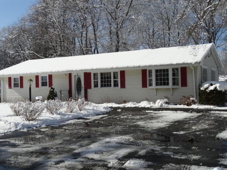 4 Dana Rd, Salem, NH 03079 - photo 1