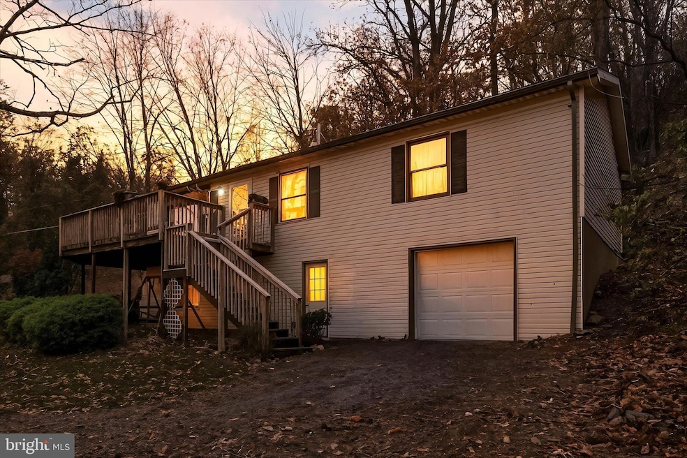 12702 Skiway Ave, Waynesboro, PA 17268 - photo 1