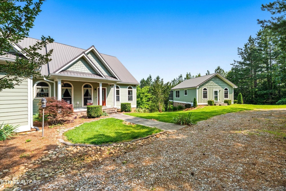 For Sale $975,000 • Co-Listing Agent