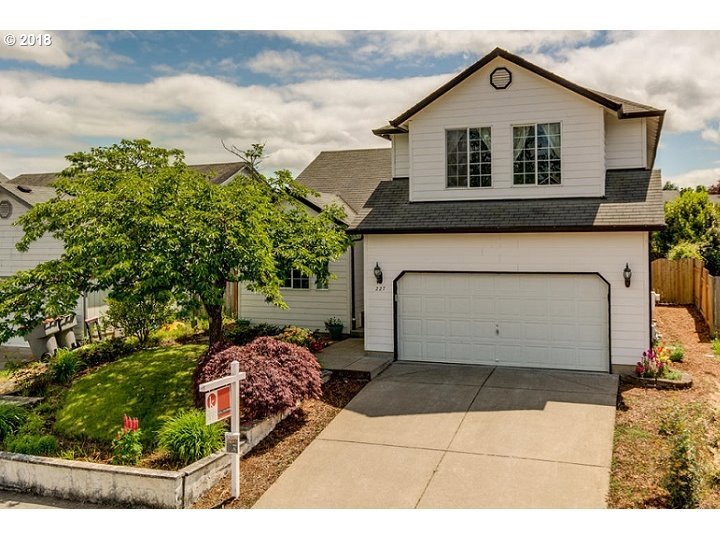 227 W 14th St, Lafayette, OR 97127 - photo 1