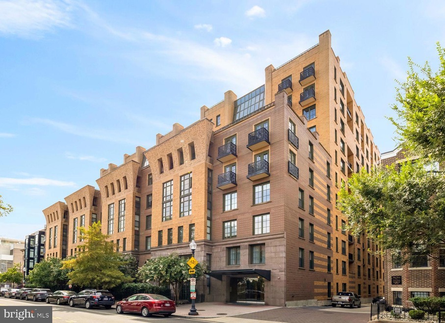 The Whitman unit 330, Washington, DC 20001 - photo 1