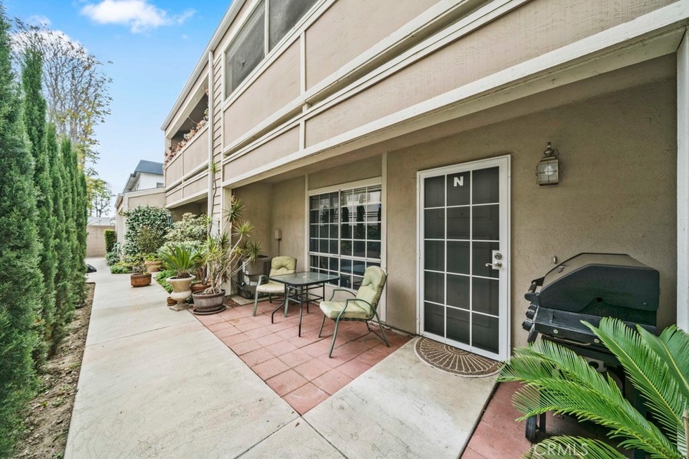 9829 Cedar St unit N, Bellflower, CA 90706 - photo 1