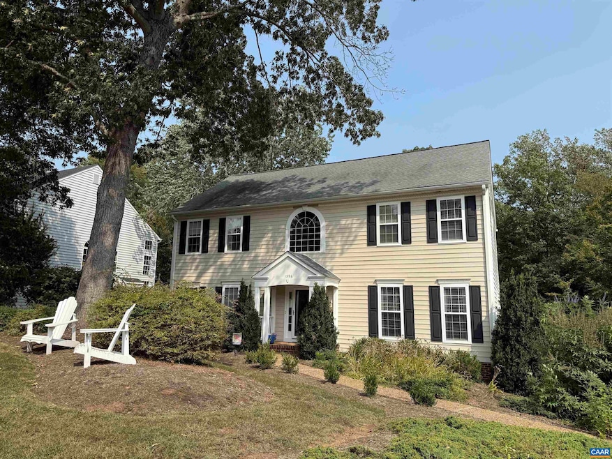 1396 Dunlora Dr, Charlottesville, VA 22901 - photo 1