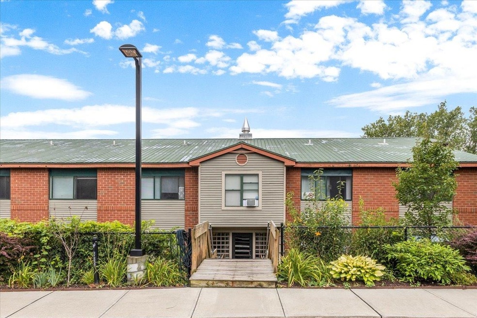 100 W Canal St unit 36, Winooski, VT 05404 - photo 1