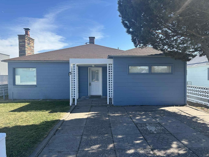 Under Contract $287,000 • Co-Listing Agent