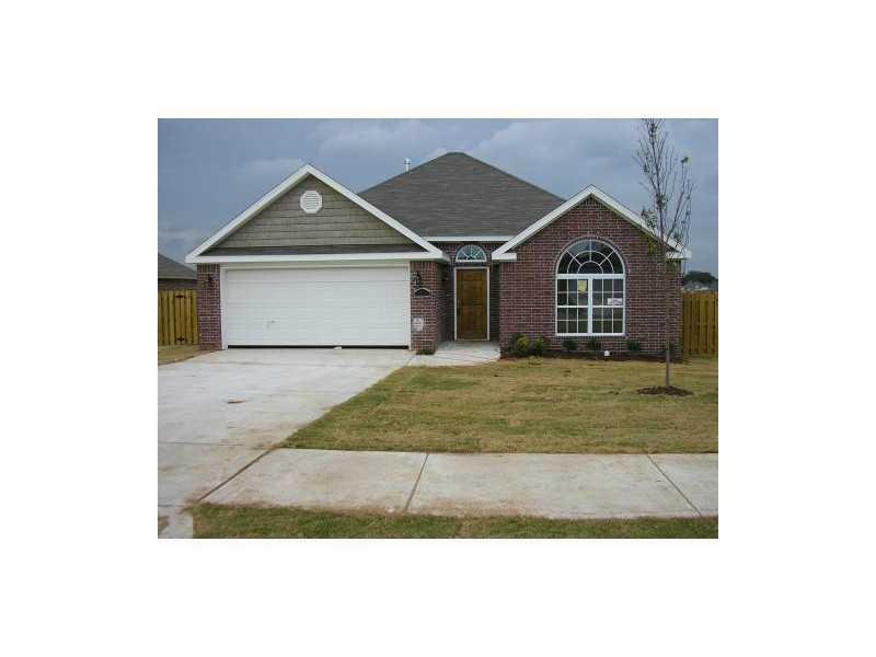 3352 Oglethorpe St, Springdale, AR 72764 - photo 1