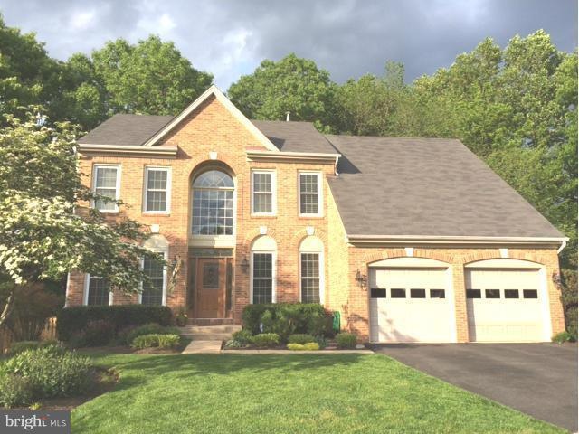 4913 Fox Creek Ct, Chantilly, VA 20151 - photo 1