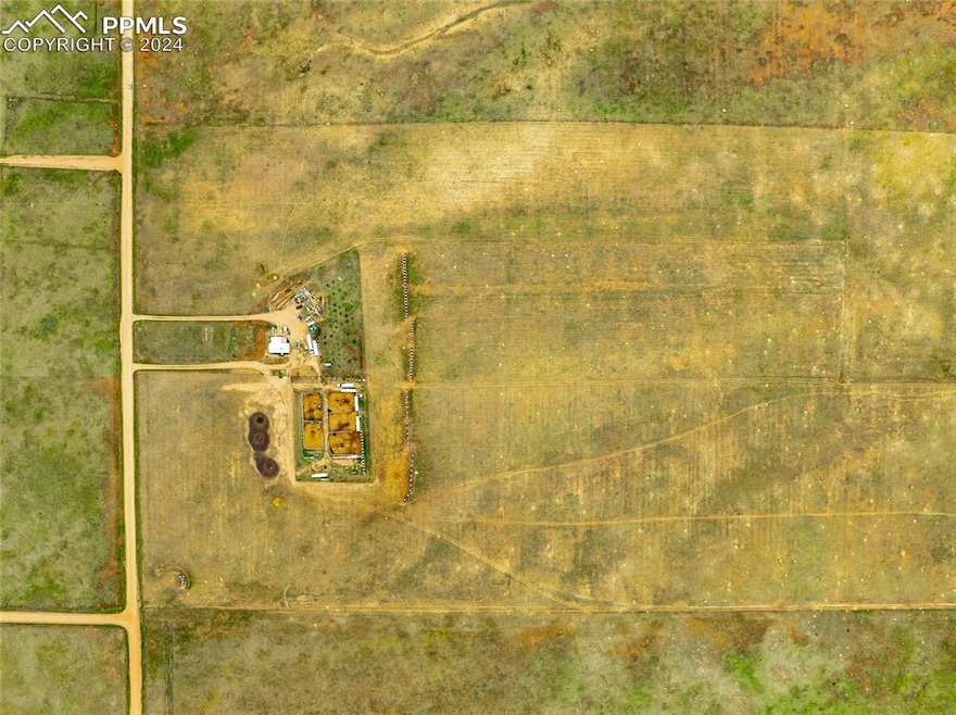 34580 Hanisch Rd, Calhan, CO 80808 - photo 1