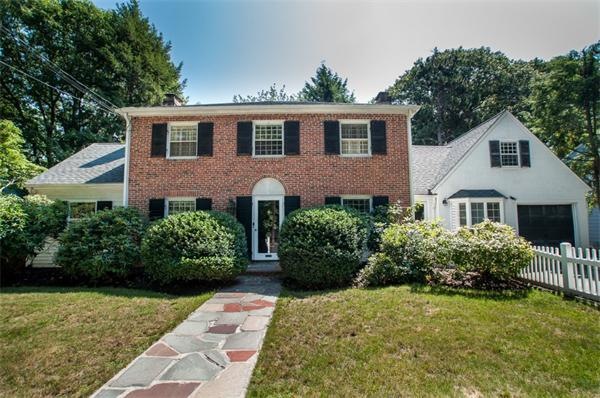 211 Hinckley Rd, Milton, MA 02186 - photo 1