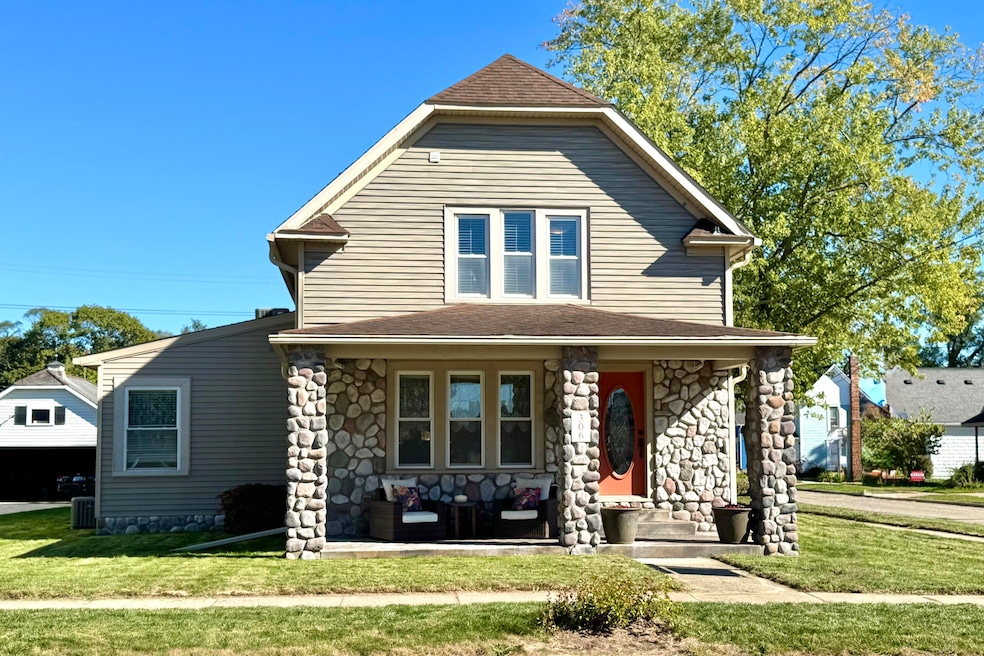 Under Contract $325,000