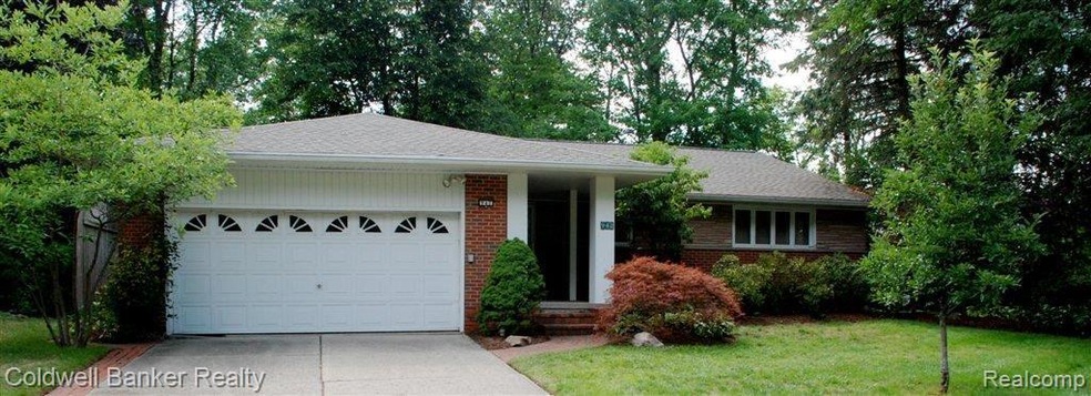 Arden Lane Front