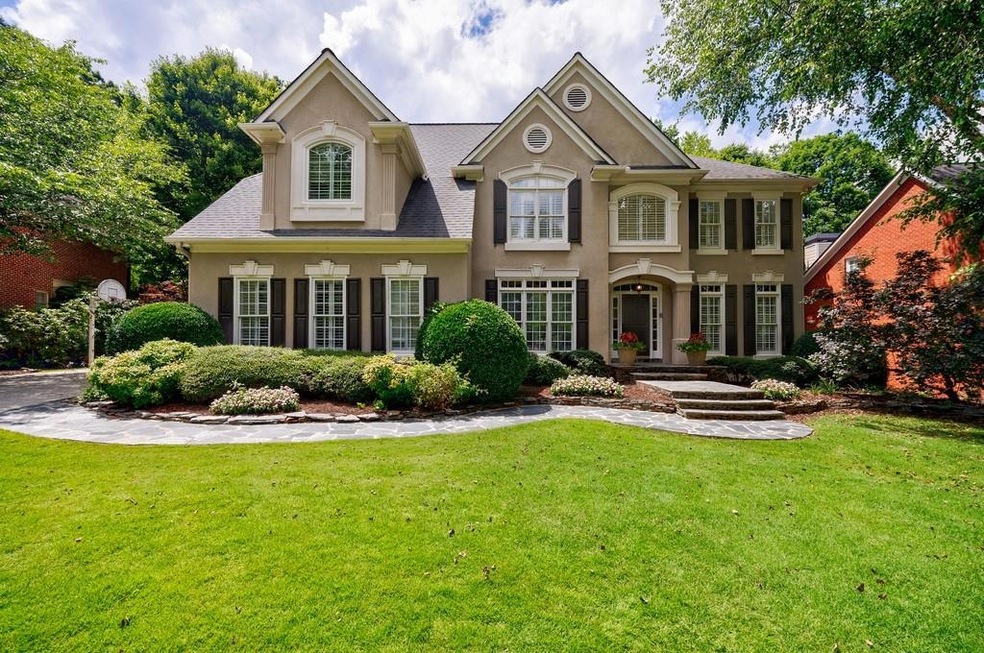 Stunning 5-bedroom, 5.5-bath home in the prestigious Easthampton community of East Cobb.