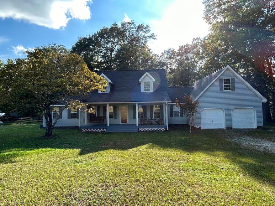 1489 Karen Ln, Thomson, GA 30824 - photo 1