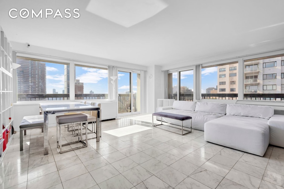 The Landmark unit 2601, New York, NY 10022 - photo 1