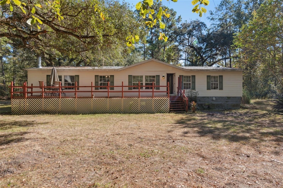 17059 N Highway 329, Reddick, FL 32686 - photo 1