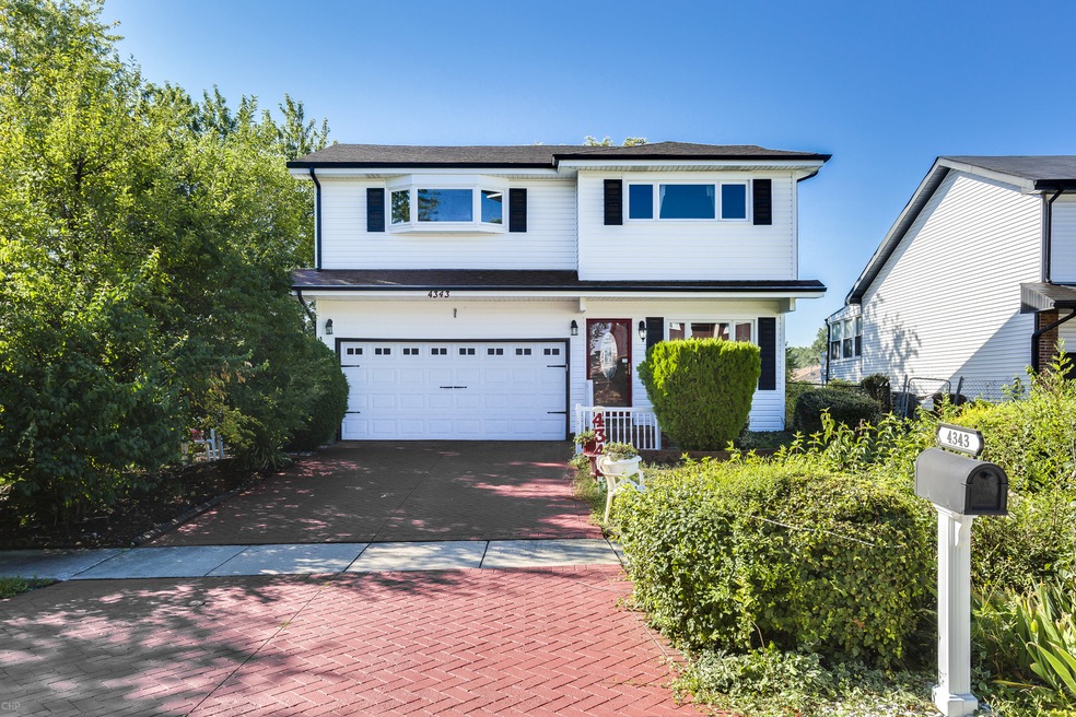 4343 Mayfair Ct, Country Club Hills, IL 60478 - photo 1