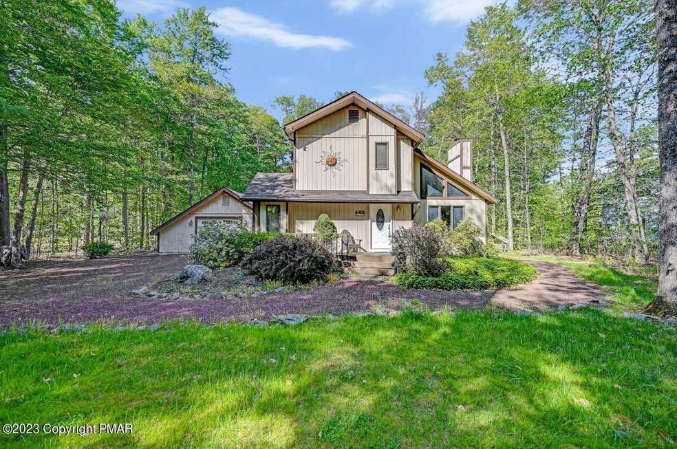 156 Crocketts Crescent, Pocono Pines, PA 18350 - photo 1