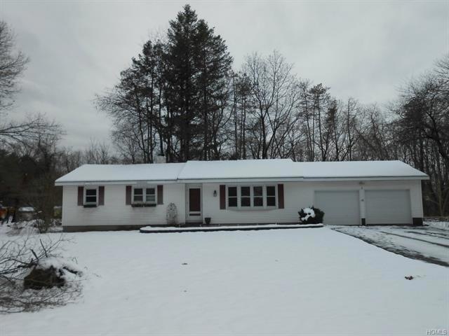 7 Christopher St, Port Jervis, NY 12771 - photo 1