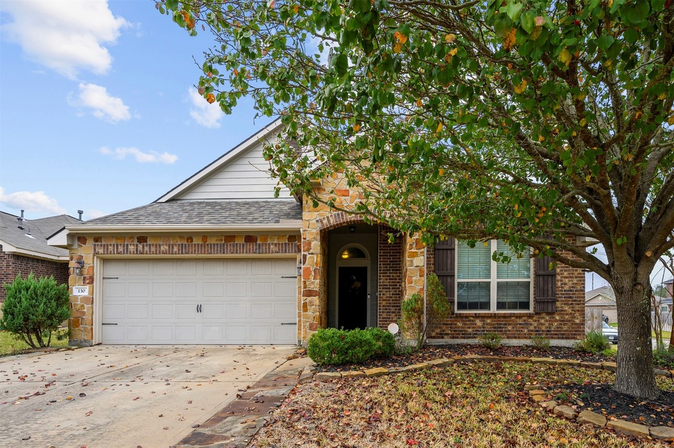 130 Country Crossing Cir, Magnolia, TX 77354 - photo 1