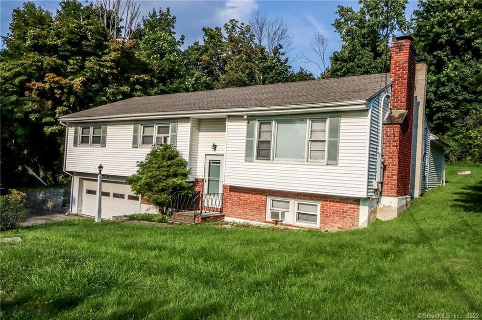 31 Pocono Ridge Rd, Brookfield, CT 06804 - photo 1