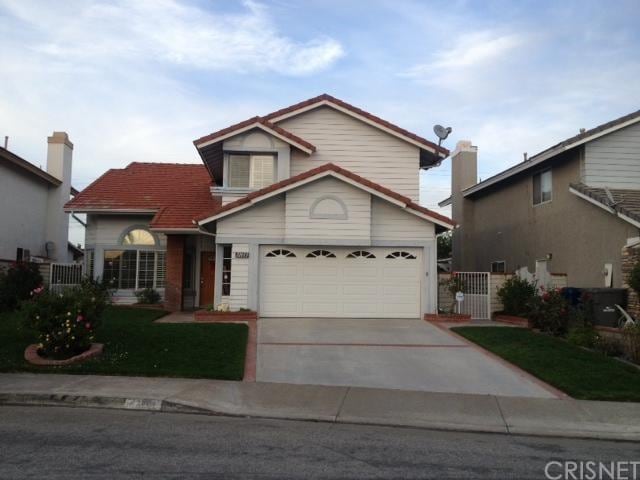 22613 Palm Ct, Santa Clarita, CA 91390 - photo 1