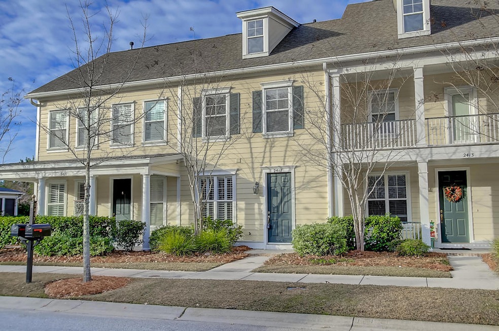 2417 Kings Gate (1)0001