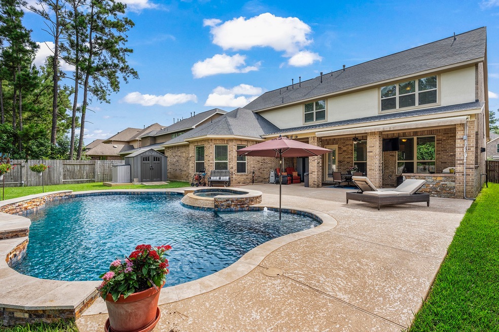 30731 Raleigh Creek Dr, Tomball, TX 77375 - photo 1