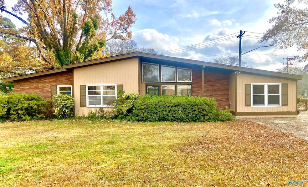1601 12th St SE, Decatur, AL 35601 - photo 1