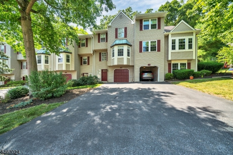 120 Pinehurst Dr unit 205, Washington, NJ 07882 - photo 1