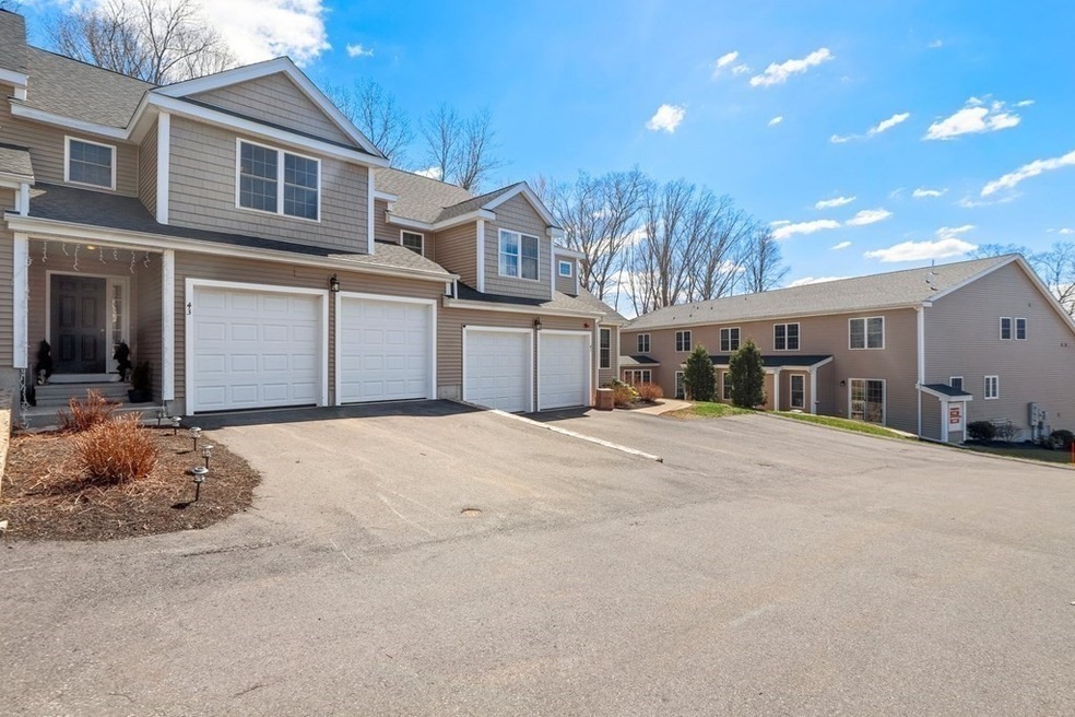 43 Luka Dr unit 22, Grafton, MA 01519 - photo 1