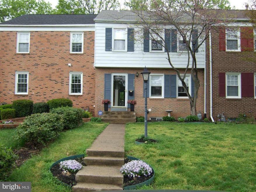 7456 Colton Ln, Manassas, VA 20109 - photo 1