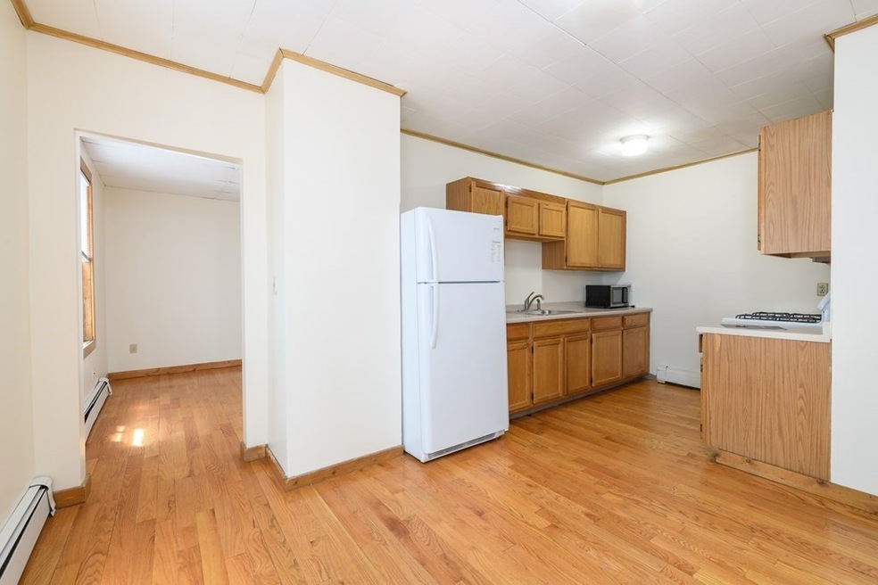 49 Clifton St unit 1, Cambridge, MA 02140 - photo 1