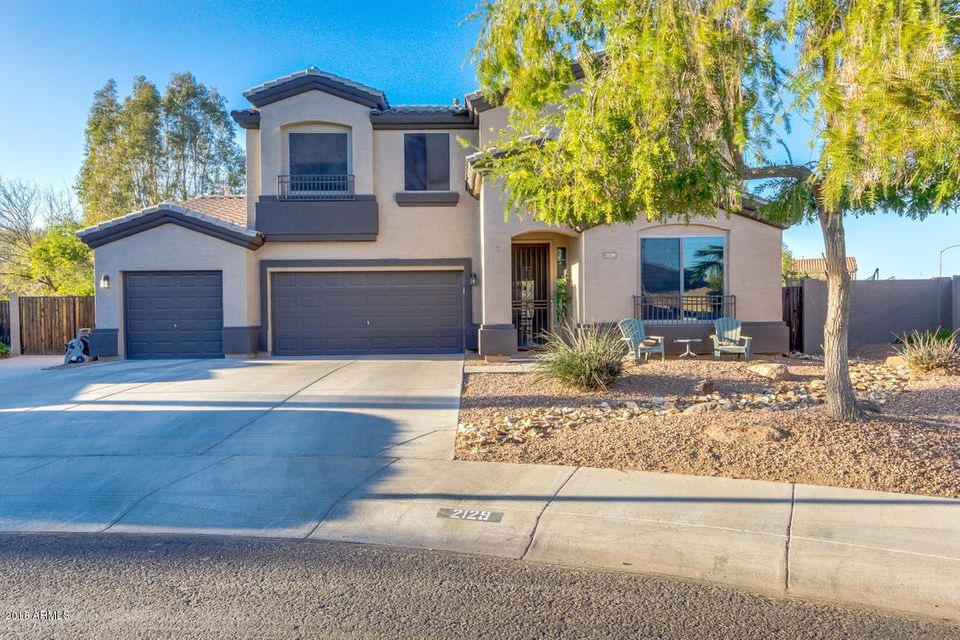 2129 S Valle Verde Cir, Mesa, AZ 85209 - photo 1