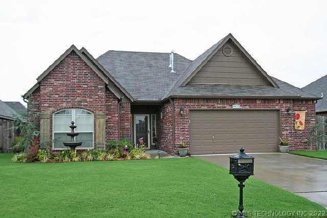 4915 S 188th East Ave, Broken Arrow, OK 74012 - photo 1