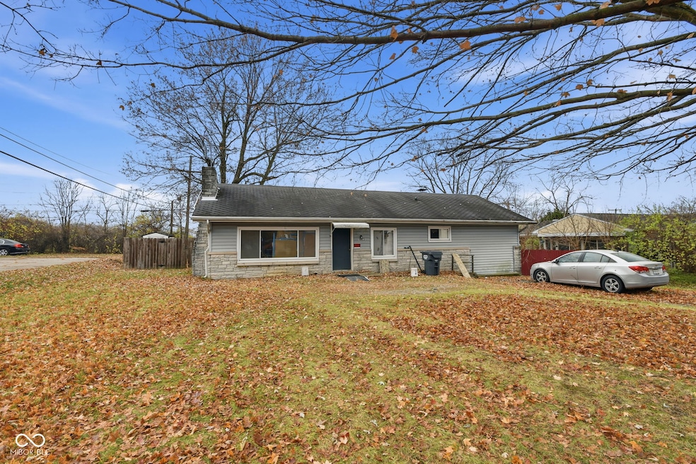 1523 Northcrest Dr, Anderson, IN 46012 - photo 1