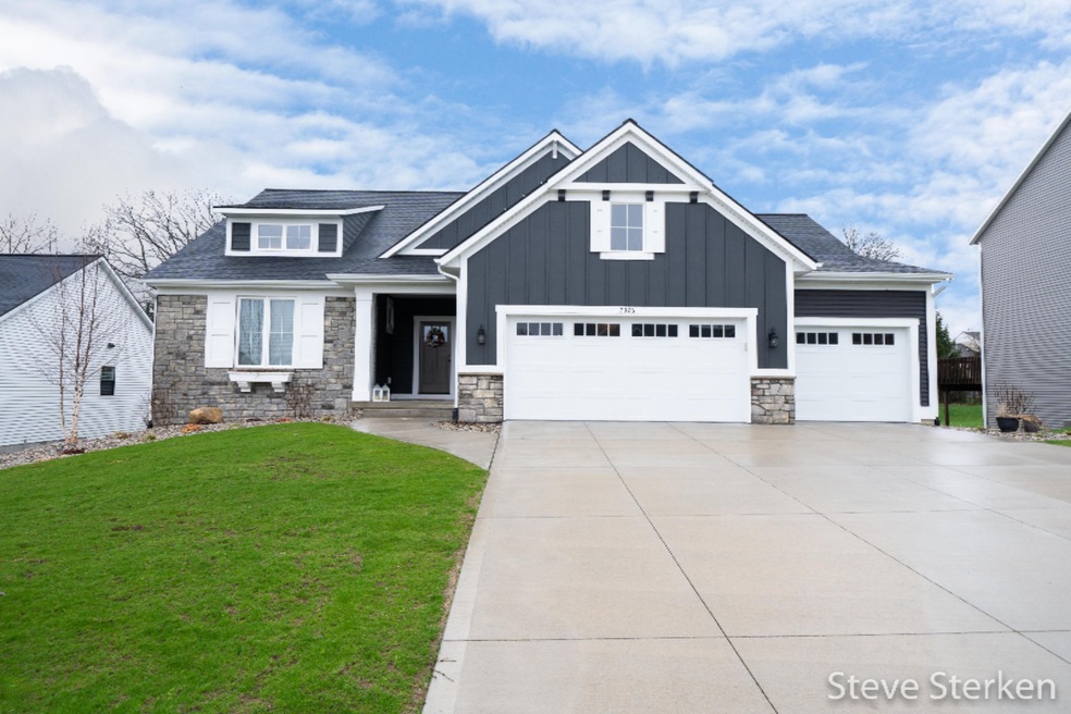 7326 Rosie Shores, Byron Center, MI 4931