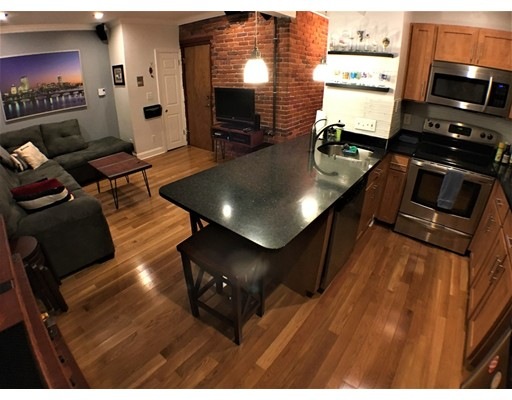 38A Charter St unit 2, Boston, MA 02113 - photo 1