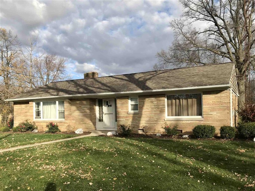 206 W Roe St, Ossian, IN 46777 - photo 1