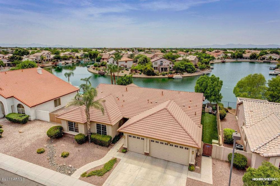 LAKEFRONT LIVING IN ARROWHEAD LAKES