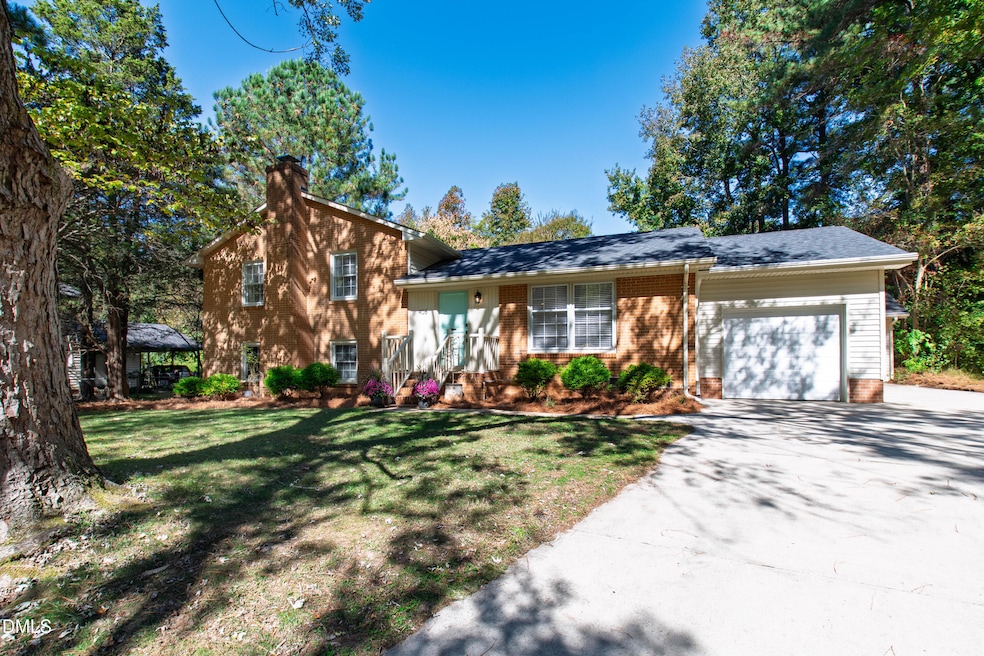 Pending $550,000 • Co-Listing Agent