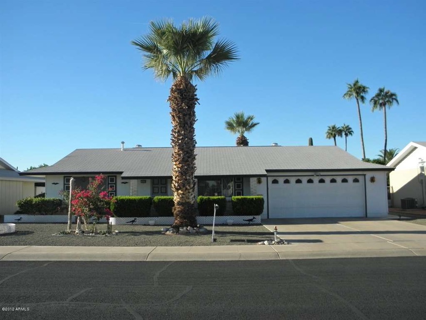 10429 W Cheryl Dr, Sun City, AZ 85351 - photo 1