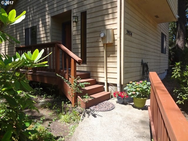 2974 Riverview St, Eugene, OR 97403 - photo 1