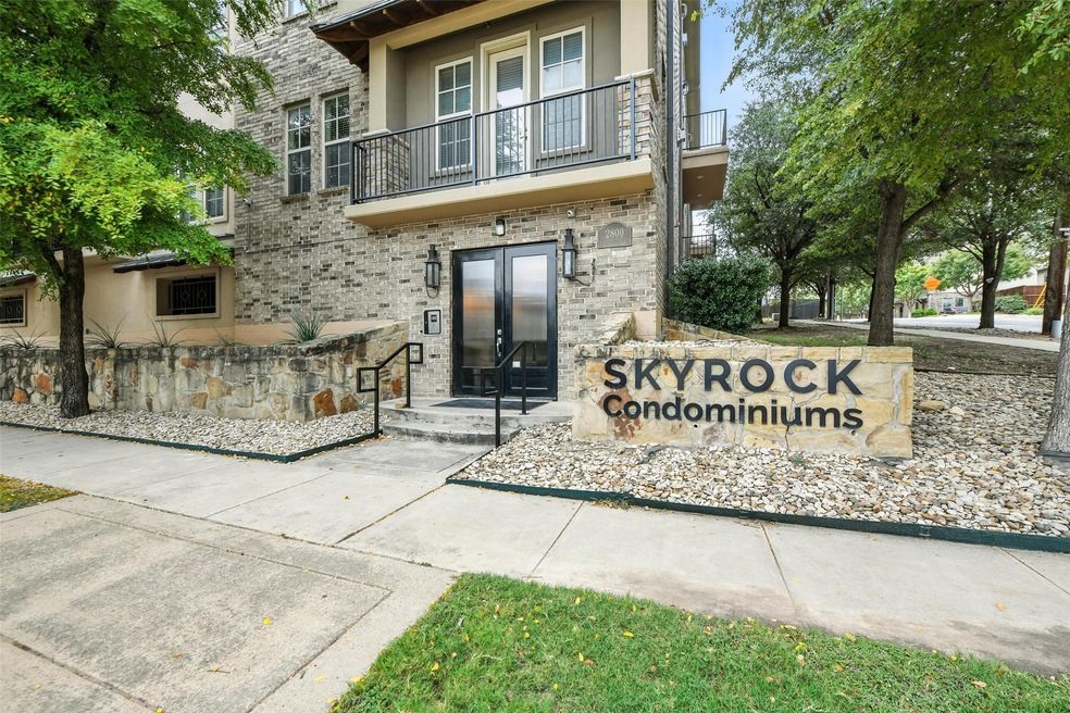 2800 Sandage Ave unit 207, Fort Worth, TX 76109 - photo 1