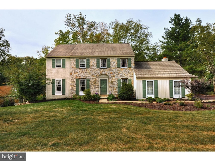 761 W Prospect Ave, North Wales, PA 19454 - photo 1