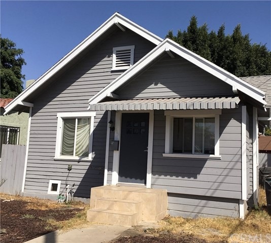 1024 E. Hellman St. Long Beach fantastic location 