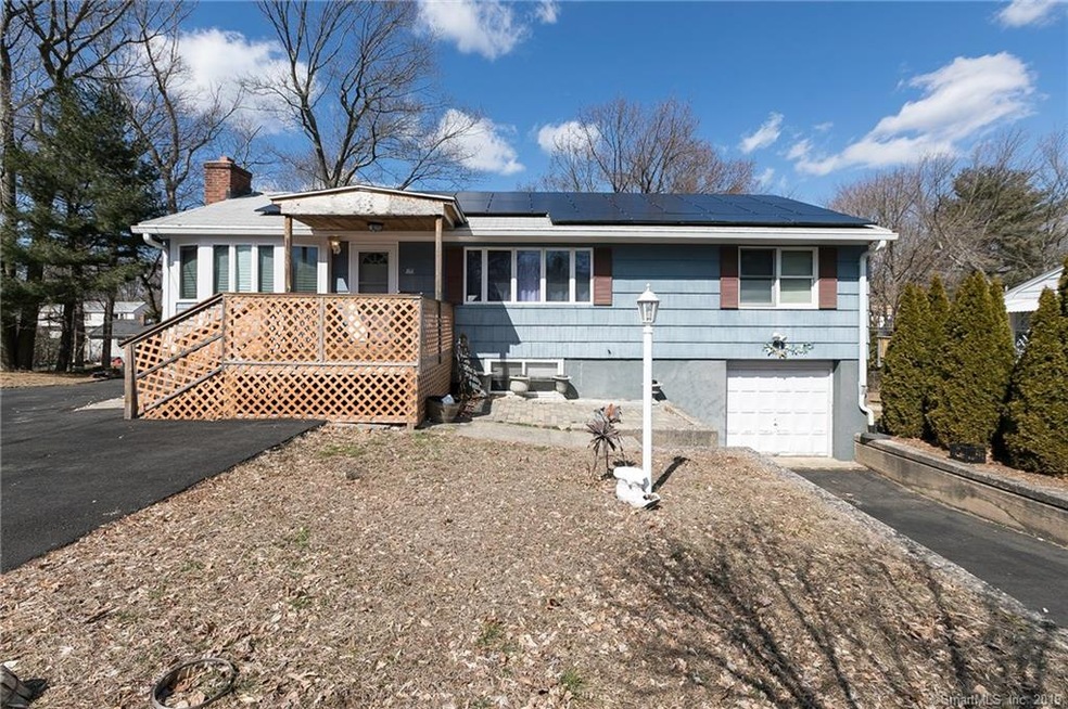 166 Nautilus Rd, Bridgeport, CT 06606 - photo 1